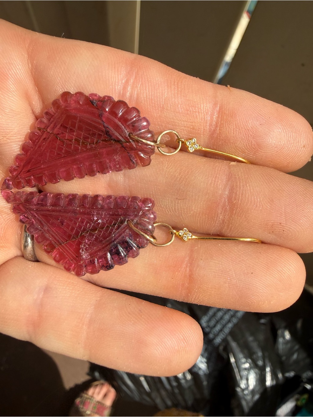 25.80ctw solid 14k gold genuine hand carved tourmaline/ diamond earrings - Picture 9 of 16